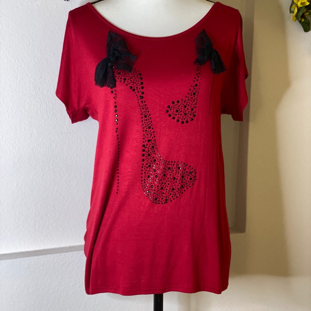 RUE21 RED CUTE TOP SZ XL